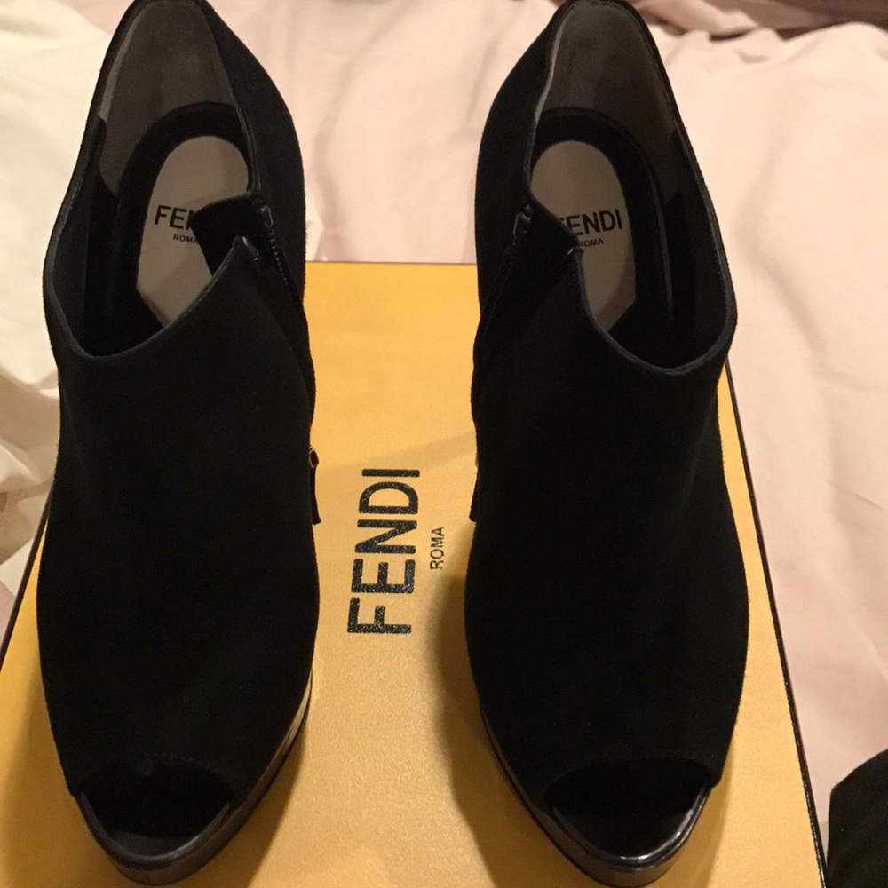 Fendi shoes